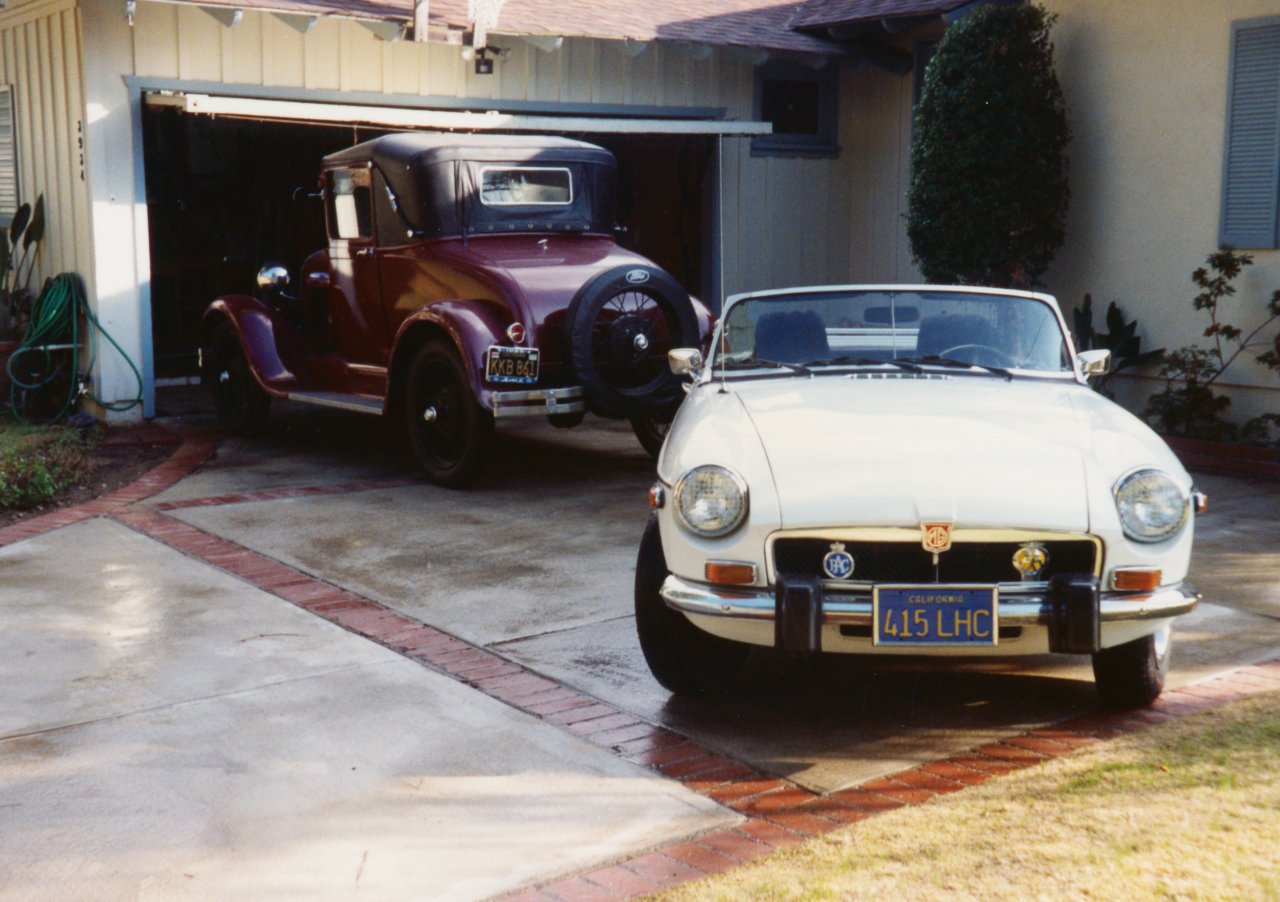 MG and Model A at Markridge